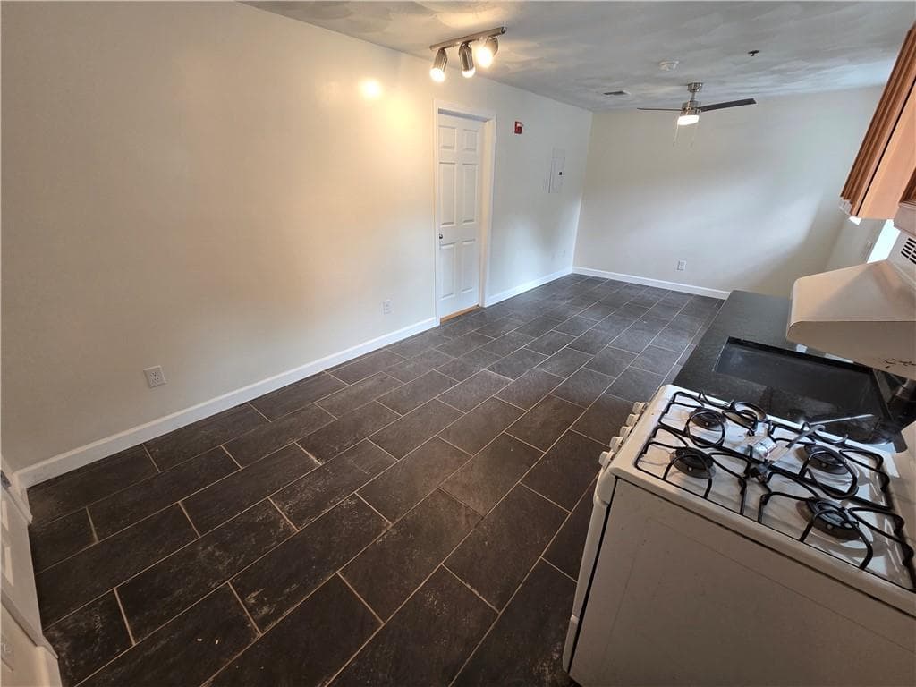 Condominium at 265 Sayles Avenue UNIT 8, Burrillville, photo 7 of 12