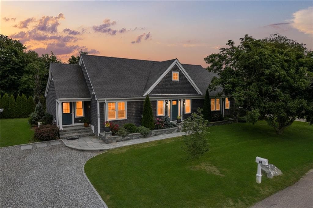 Single Family Residence at 10 Maywood Road, Narragansett, photo 34 of 36
