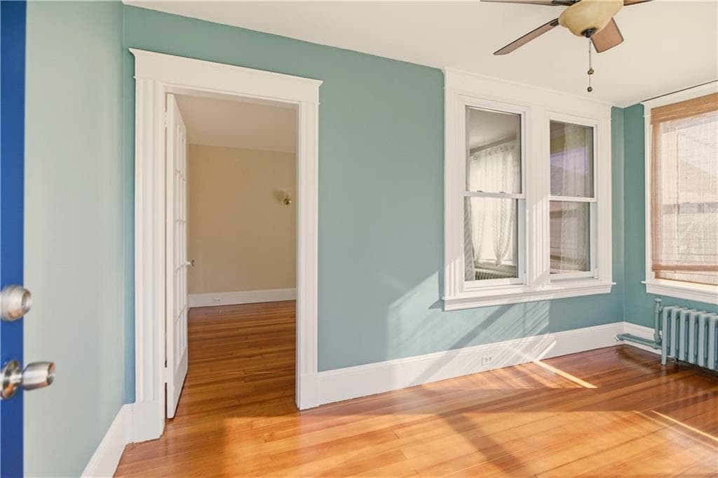 Multi Family at 7 8 Warner Place, Newport, photo 4 of 43