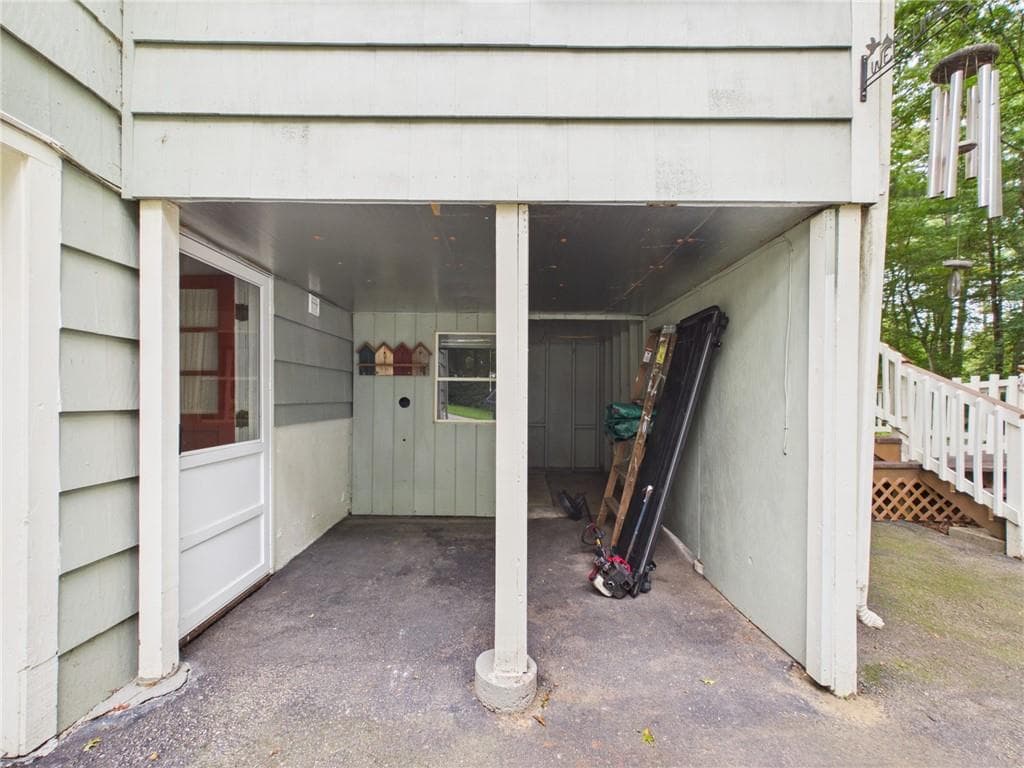 Single Family Residence at 77 Surrey Lane, North Kingstown, photo 42 of 50