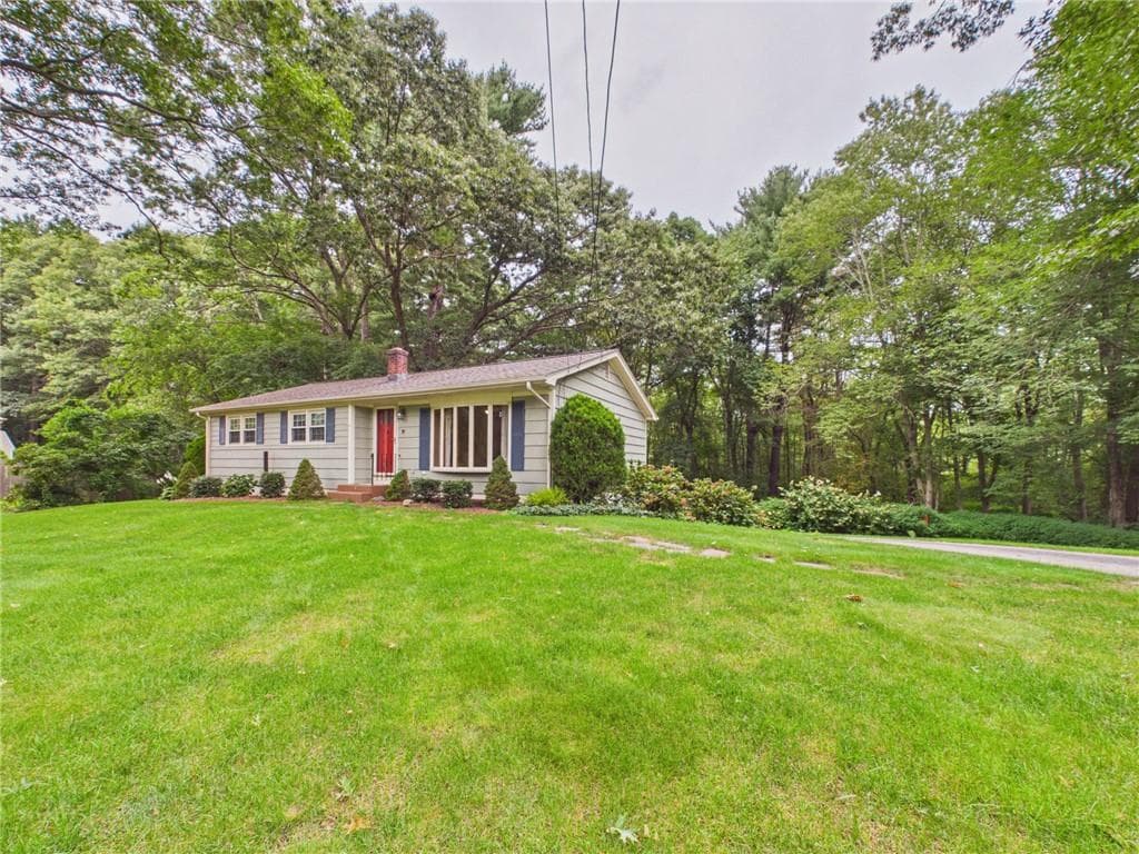 Single Family Residence at 77 Surrey Lane, North Kingstown, photo 47 of 50