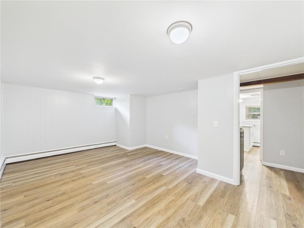 Single Family Residence at 77 Surrey Lane, North Kingstown, photo 34 of 50