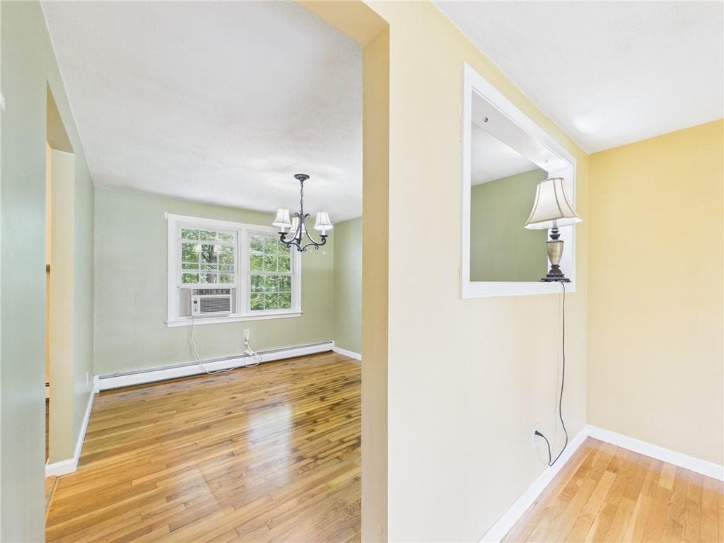 Single Family Residence at 77 Surrey Lane, North Kingstown, photo 18 of 50