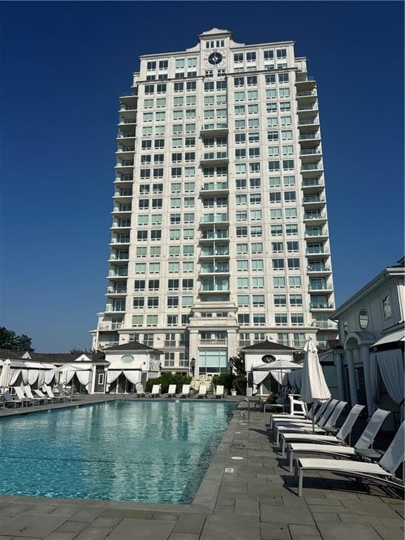 1 Tower Drive UNIT 704