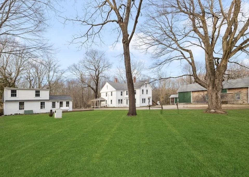 Single Family Residence at 1896 Middle Road, East Greenwich, photo 22 of 28