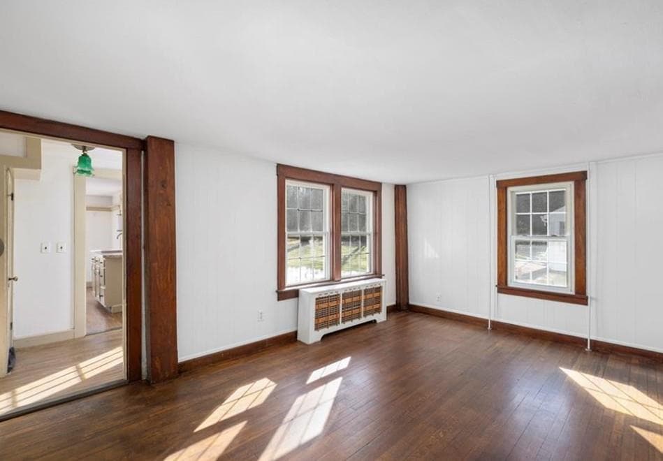 Single Family Residence at 1896 Middle Road, East Greenwich, photo 14 of 28