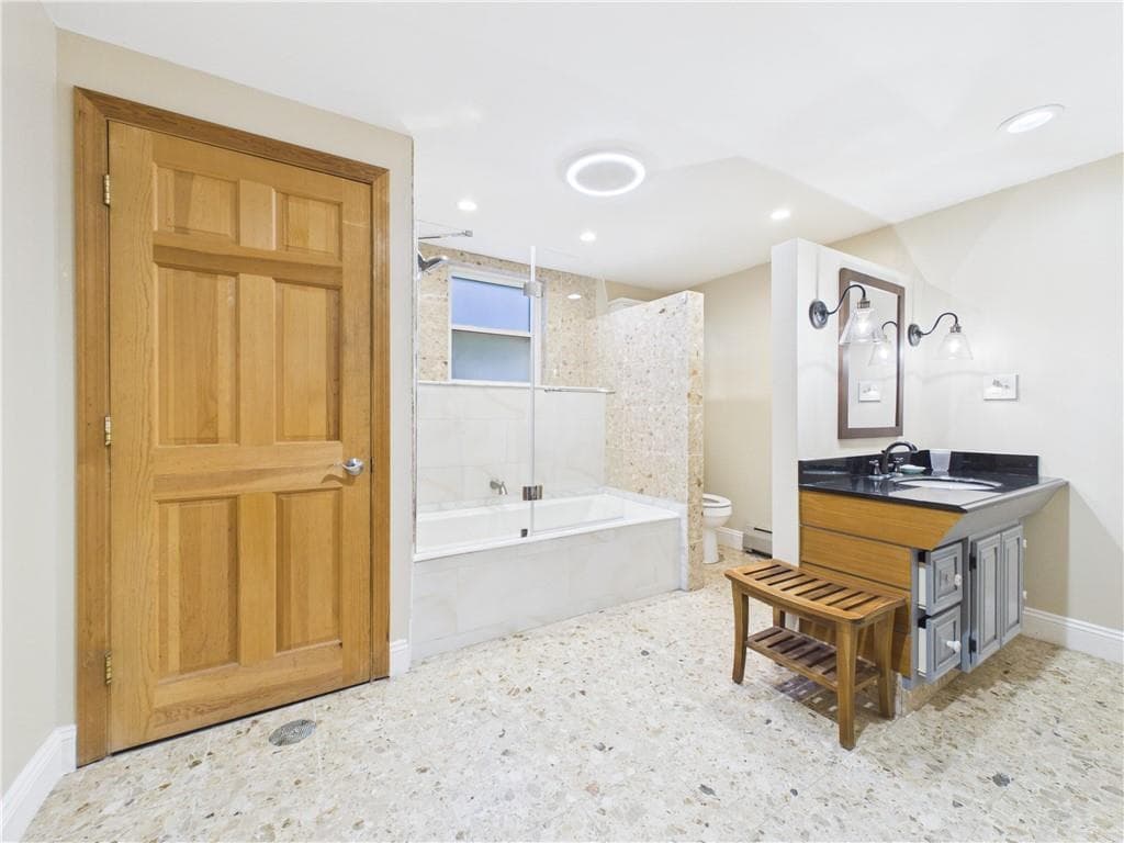 Single Family Residence at 11 Winsor Park Way, Glocester, photo 26 of 37