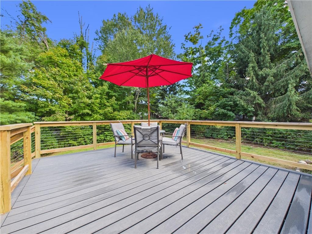 Single Family Residence at 11 Winsor Park Way, Glocester, photo 32 of 37
