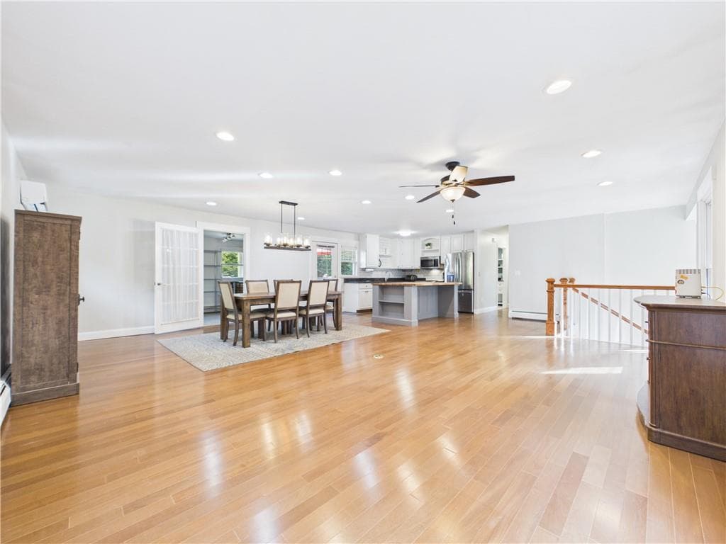 Single Family Residence at 11 Winsor Park Way, Glocester, photo 10 of 37