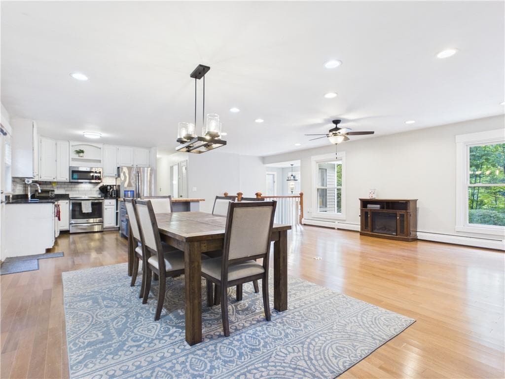 Single Family Residence at 11 Winsor Park Way, Glocester, photo 11 of 37