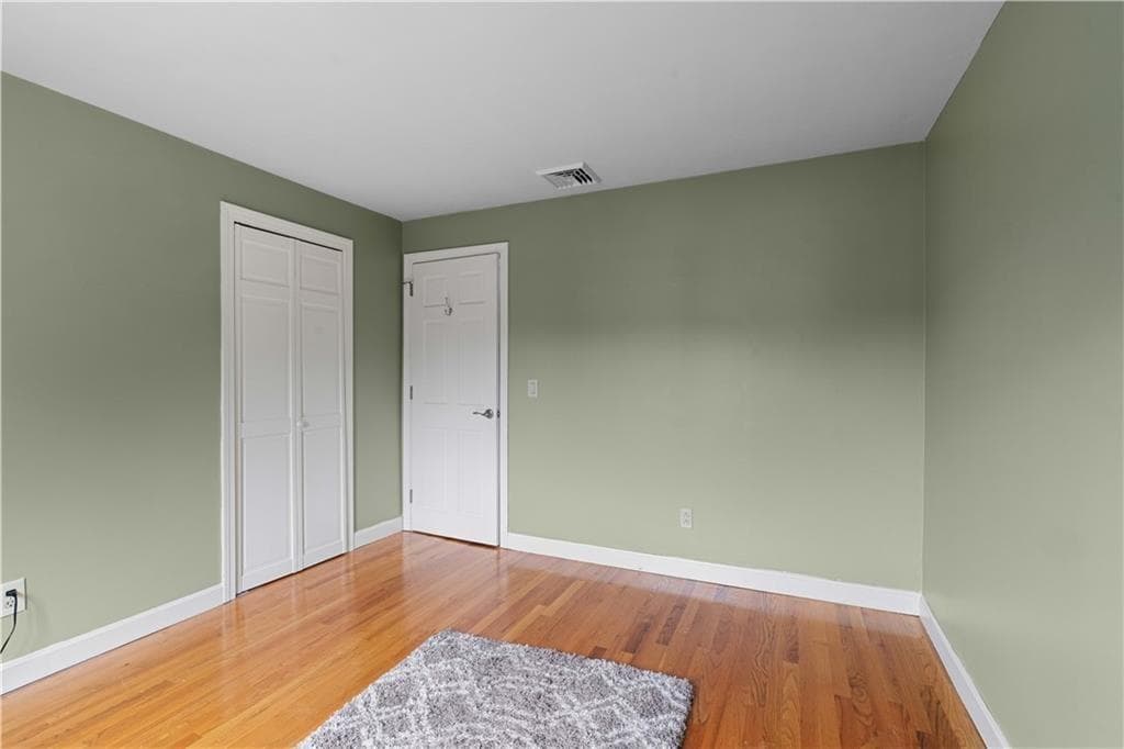 Single Family Residence at 6 Varnum Avenue, Bristol, photo 16 of 32