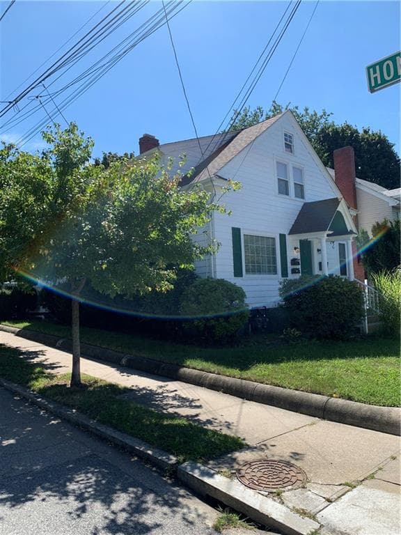 Multi Family at 20 Farm Street, Providence, photo 2 of 31