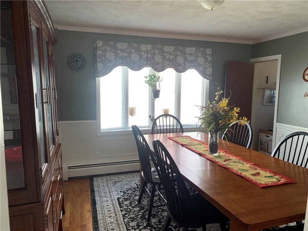 Multi Family at 20 Farm Street, Providence, photo 10 of 31