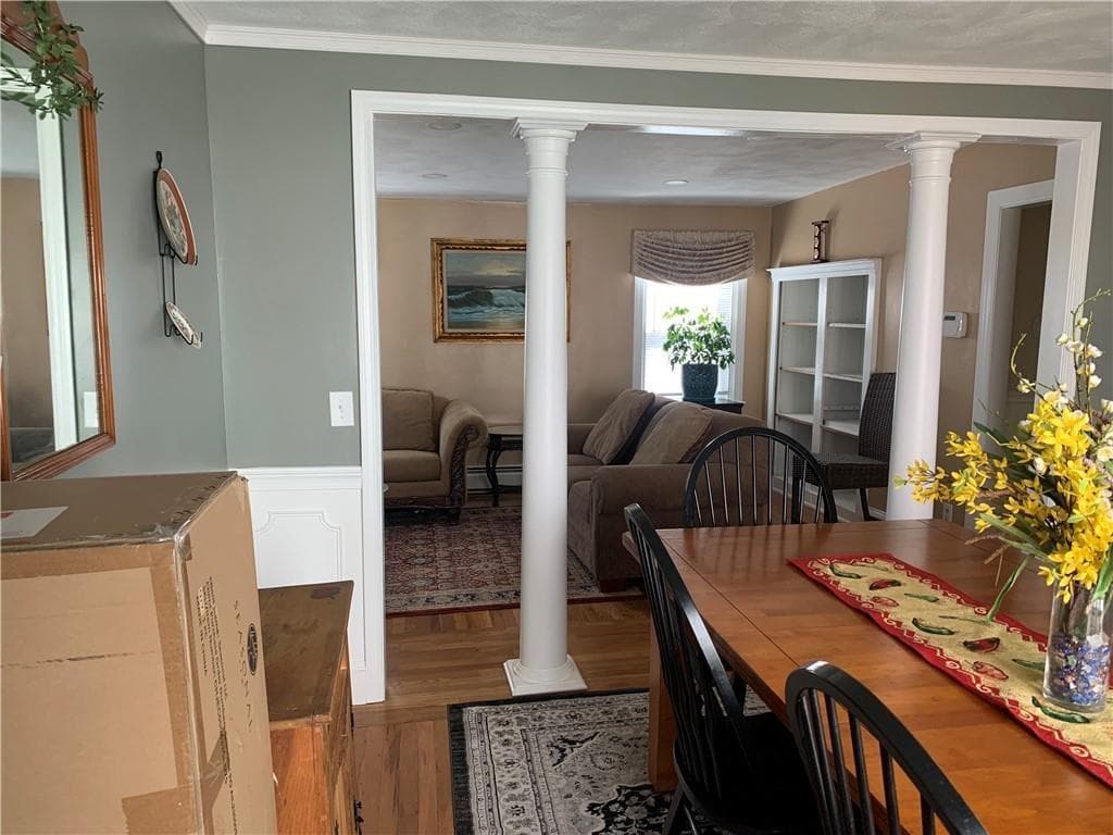 Multi Family at 20 Farm Street, Providence, photo 11 of 31