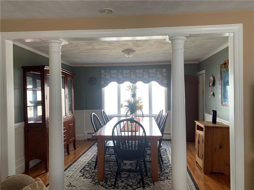 Multi Family at 20 Farm Street, Providence, photo 8 of 31
