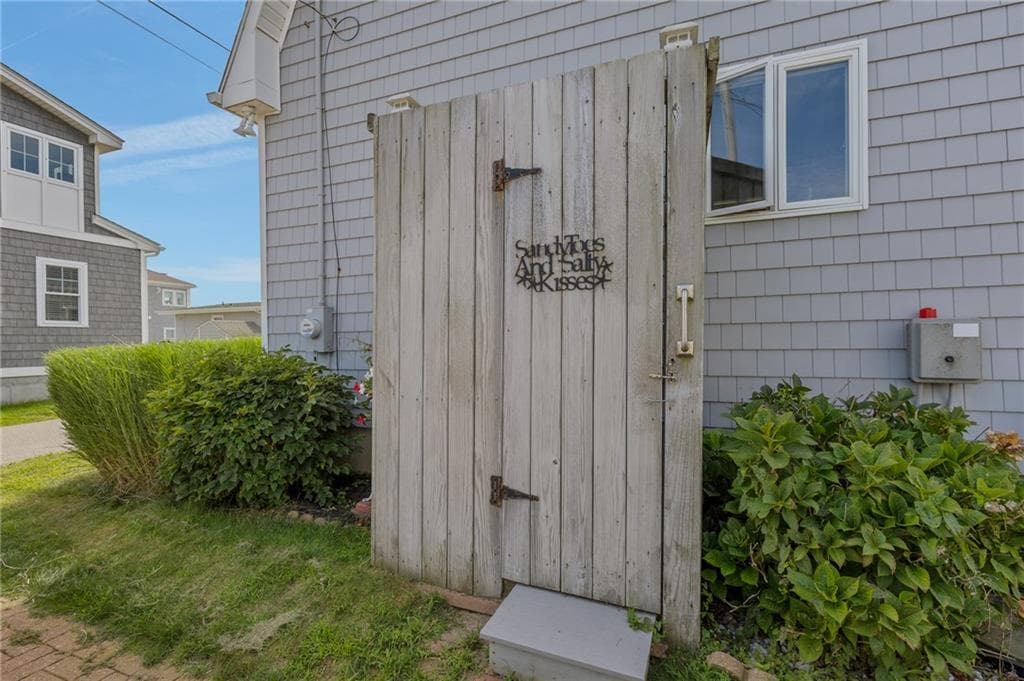 Single Family Residence at 13 Lane Five, Narragansett, photo 11 of 50