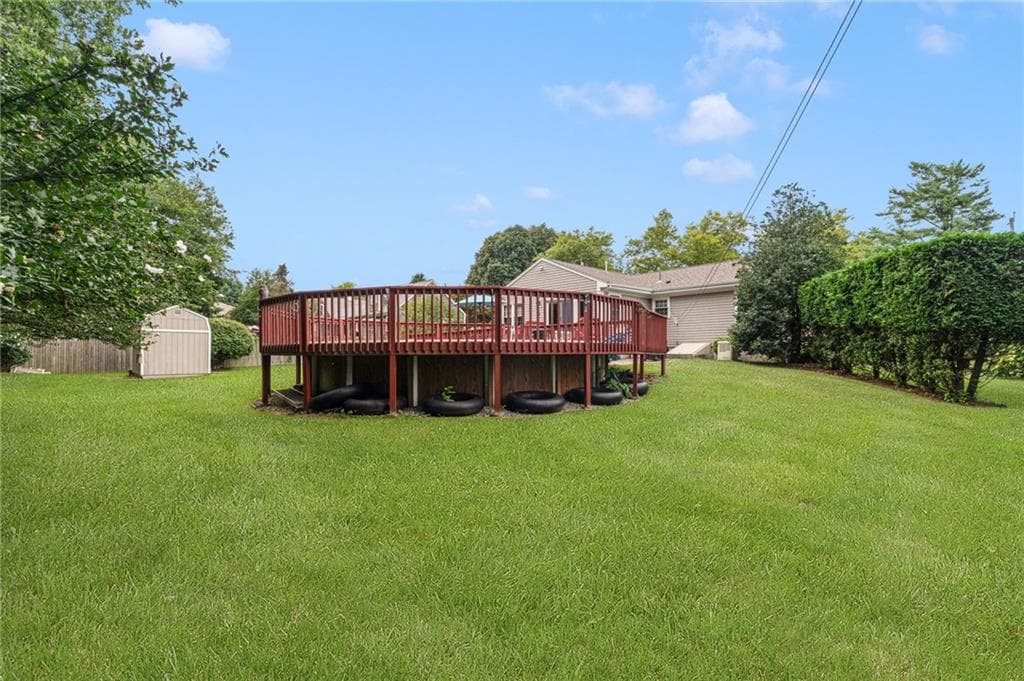 Single Family Residence at 66 Berry Lane, Bristol, photo 32 of 44