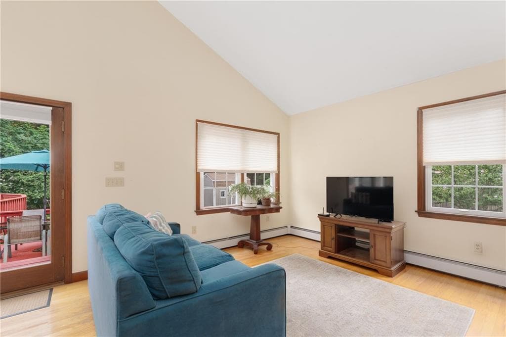 Single Family Residence at 66 Berry Lane, Bristol, photo 15 of 44