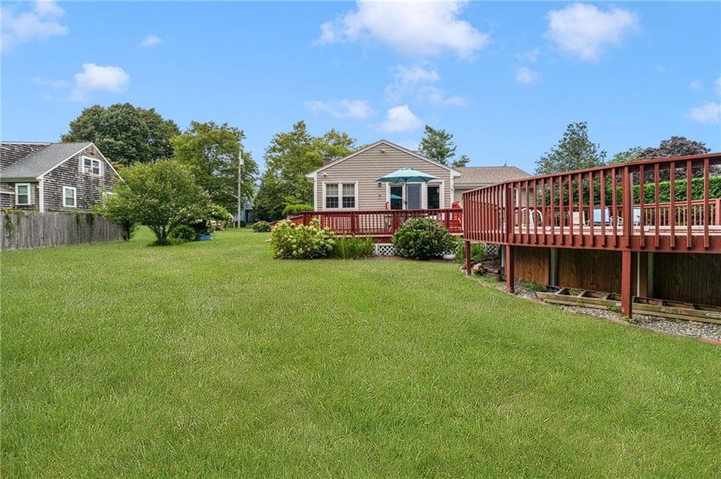 Single Family Residence at 66 Berry Lane, Bristol, photo 31 of 44