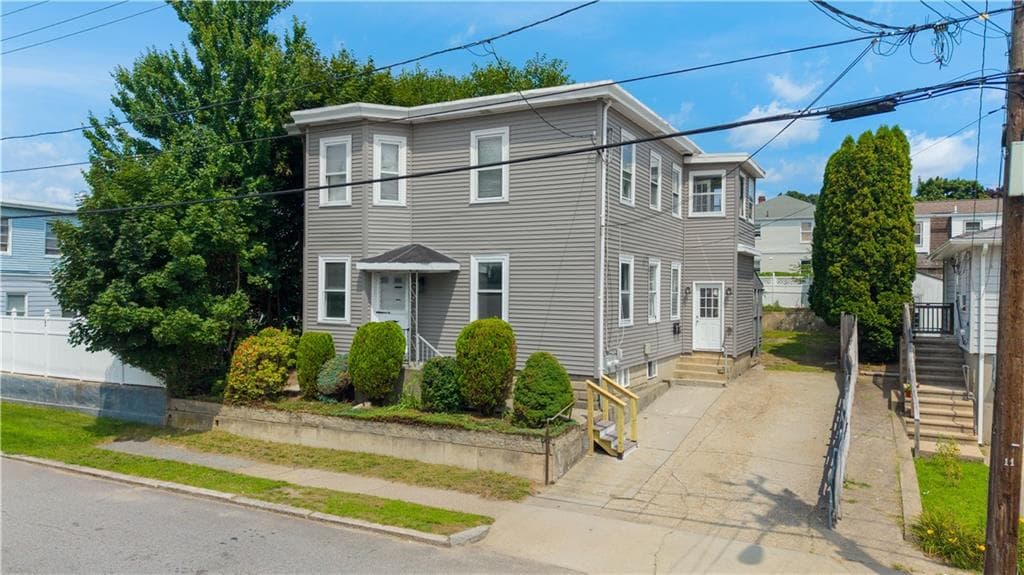 Multi Family at 117 Chestnut Hill Avenue, Cranston, photo 2 of 23