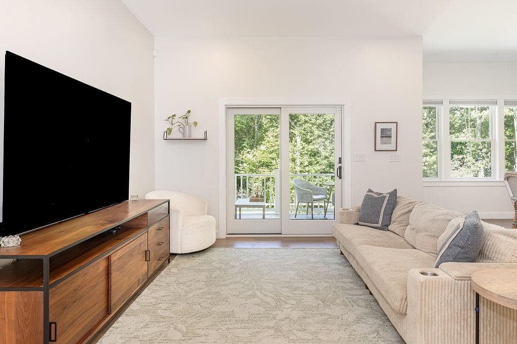 Single Family Residence at 37 Amy Hart Path, Little Compton, photo 12 of 46