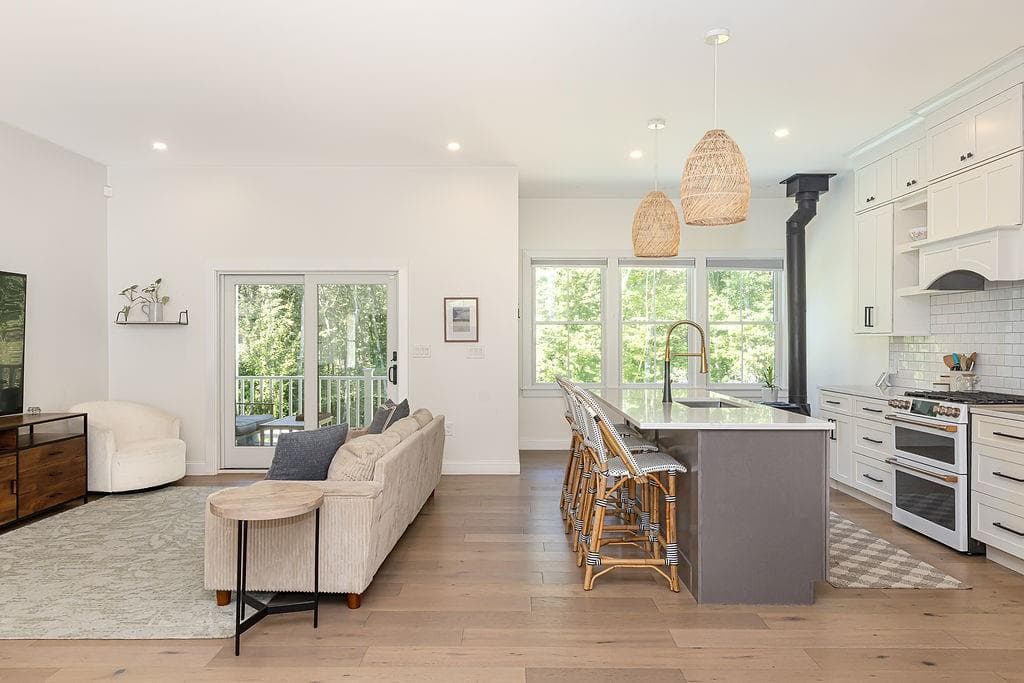 Single Family Residence at 37 Amy Hart Path, Little Compton, photo 11 of 46