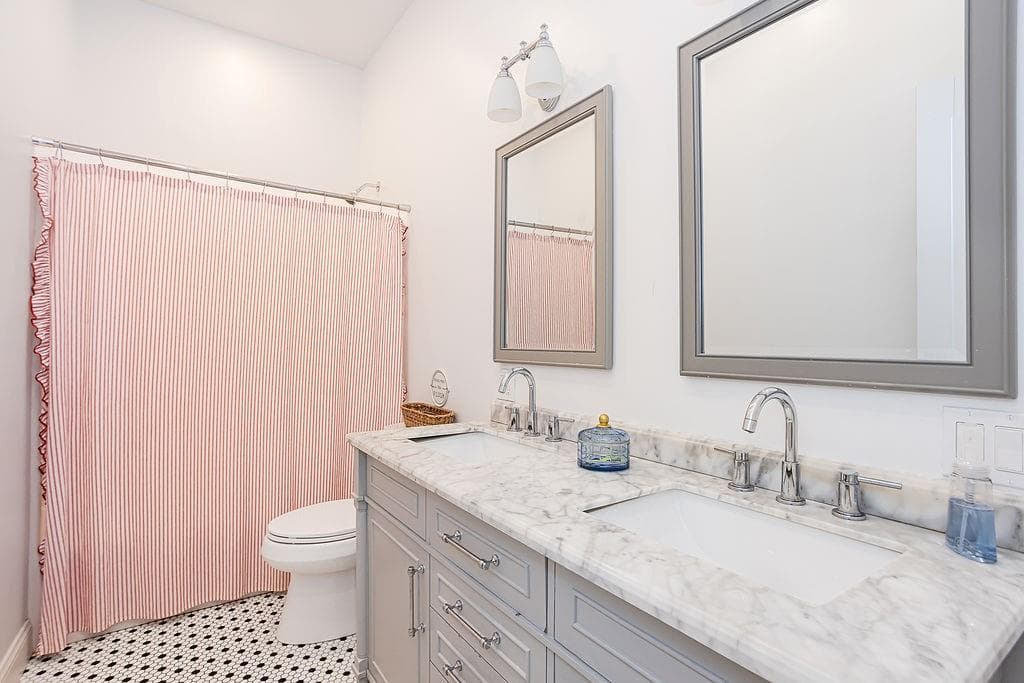 Single Family Residence at 37 Amy Hart Path, Little Compton, photo 19 of 46