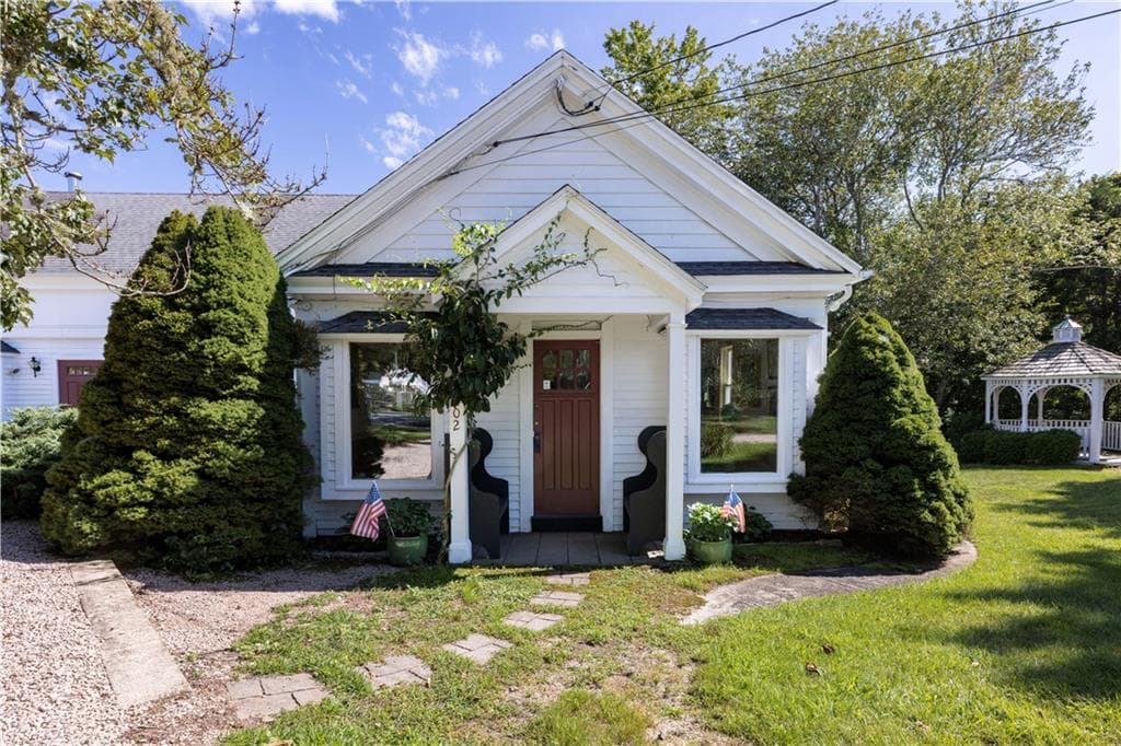 Single Family Residence at 4202 Old Post Road, Charlestown, photo 2 of 47