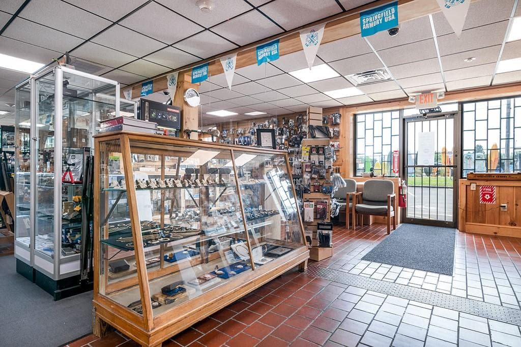 Commercial at 6595 Post Road, North Kingstown, photo 15 of 38