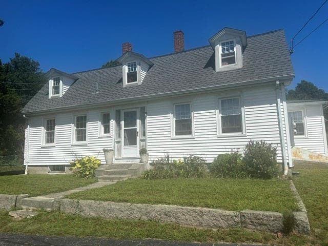 Multi Family at 160 Westerly Bradford Road, Westerly, photo 2 of 23