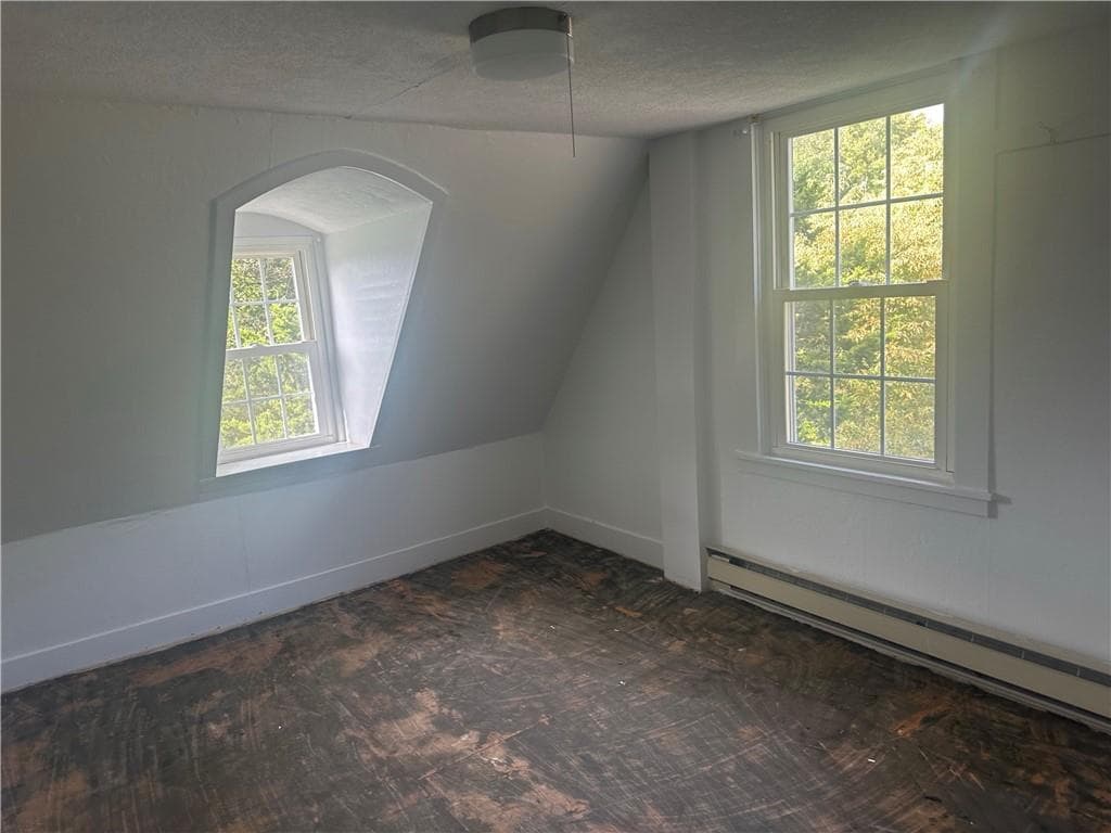 Multi Family at 160 Westerly Bradford Road, Westerly, photo 17 of 23