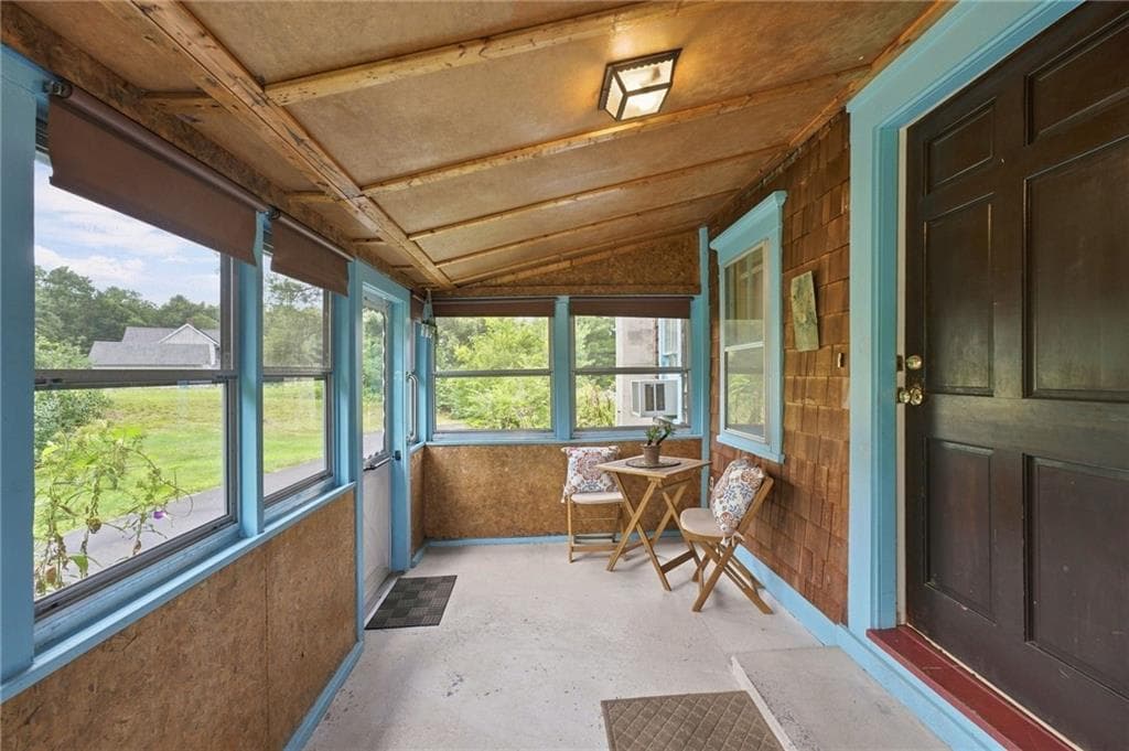 Single Family Residence at 32 Hopkins Hollow Road, Coventry, photo 6 of 46