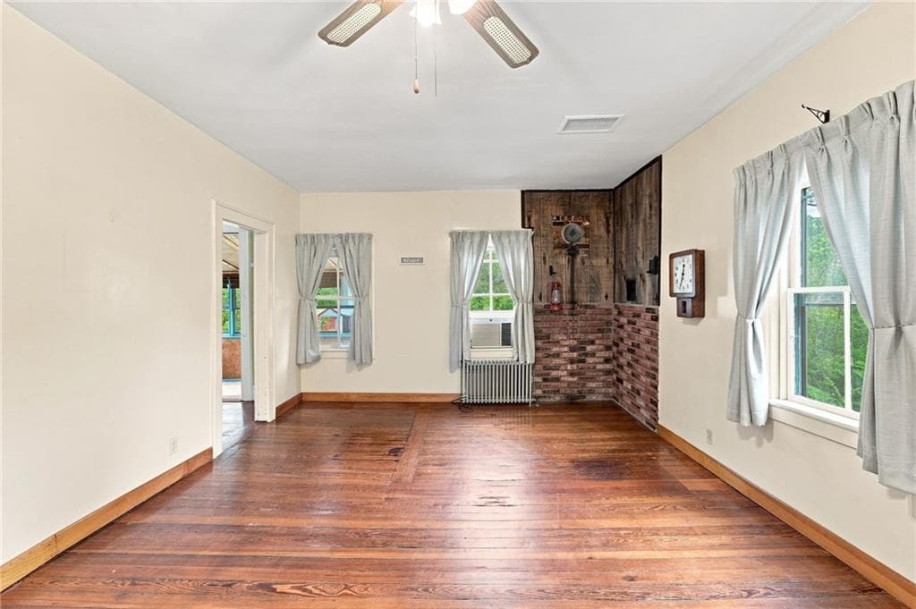 Single Family Residence at 32 Hopkins Hollow Road, Coventry, photo 10 of 46