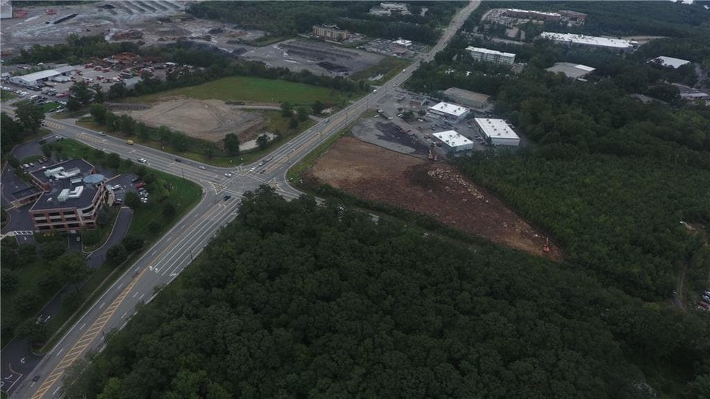 Commercial at 250 George Washington Highway, Smithfield, photo 4 of 8