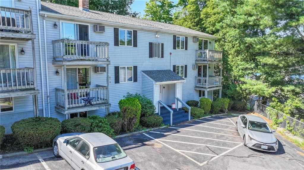 2 Angle Street UNIT 8