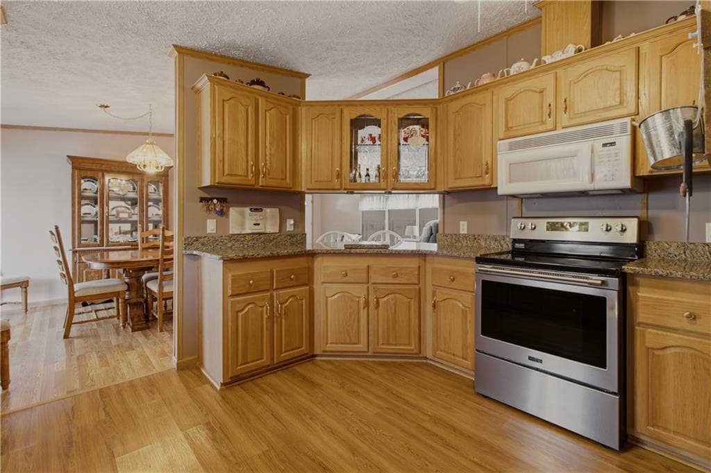 Single Family Residence at 177 Songbird Lane, Tiverton, photo 7 of 25