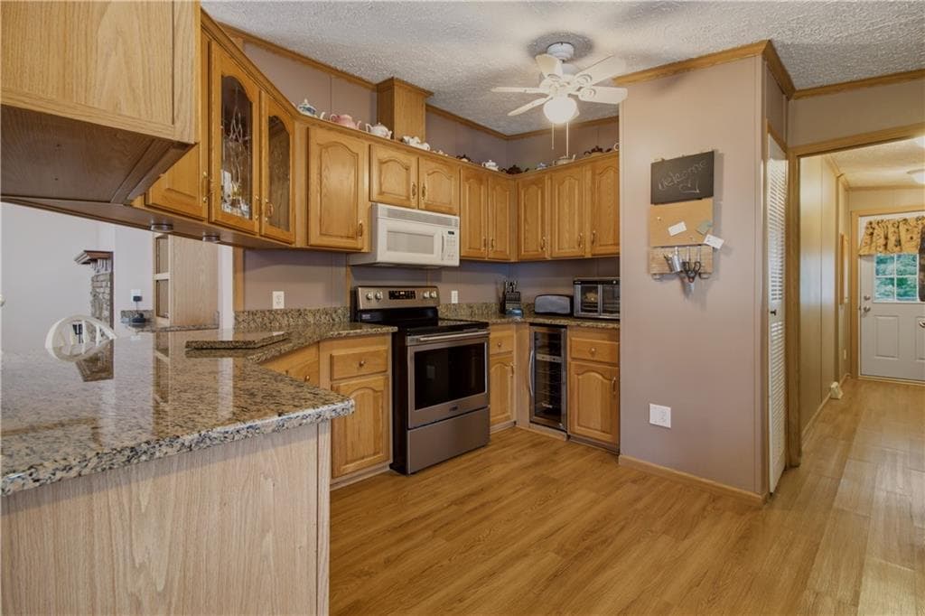 Single Family Residence at 177 Songbird Lane, Tiverton, photo 5 of 25