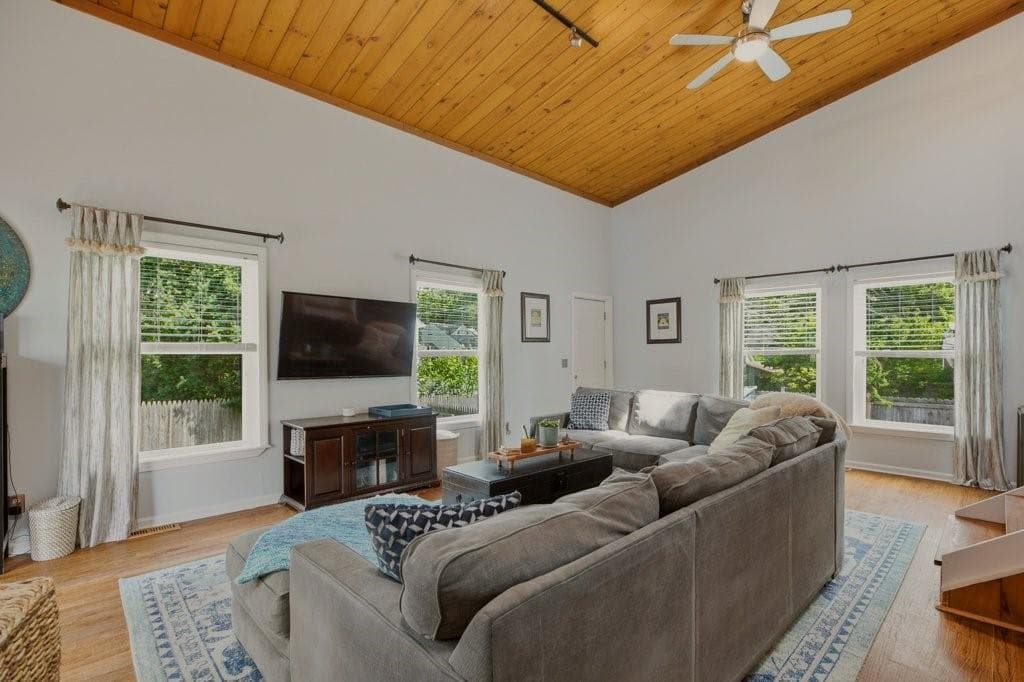 Single Family Residence at 20 Brook Street, Barrington, photo 15 of 40