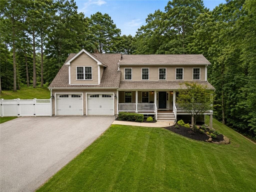 Single Family Residence at 2254 Division Road, East Greenwich, photo 3 of 43
