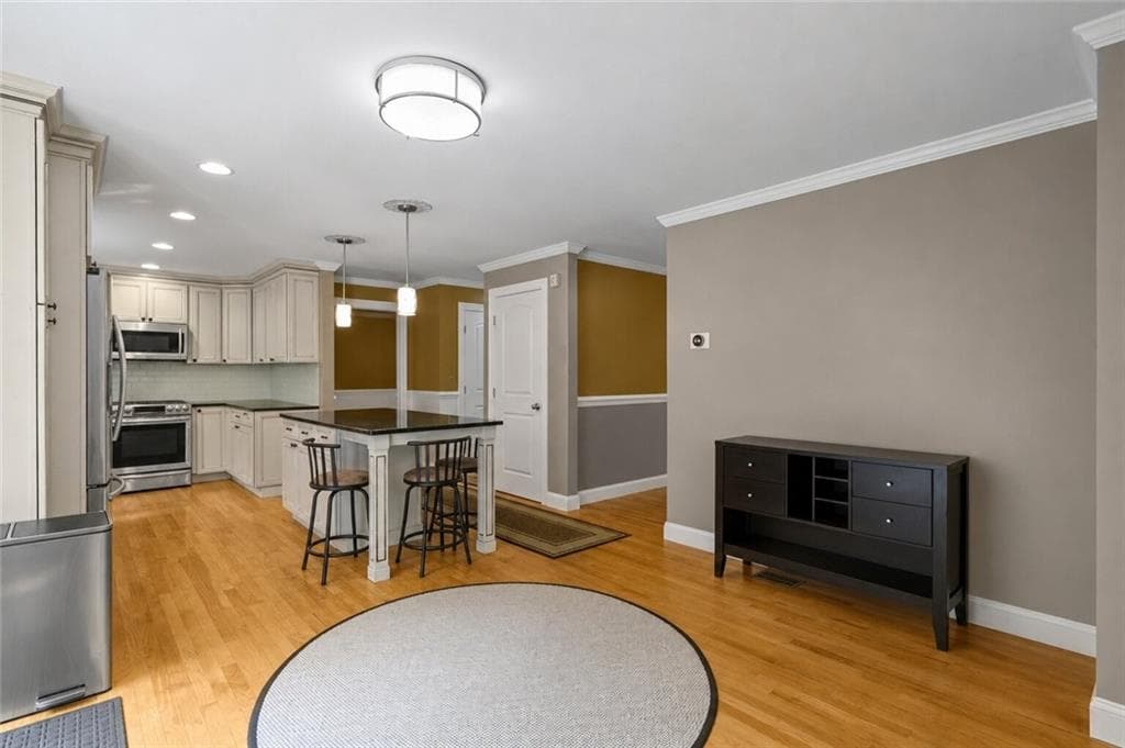 Single Family Residence at 2254 Division Road, East Greenwich, photo 8 of 43