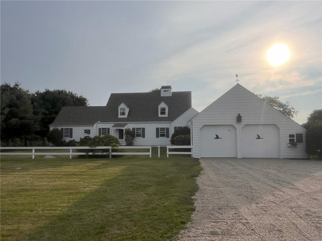 Single Family Residence at 191 Carpenter Drive, South Kingstown, photo 32 of 33