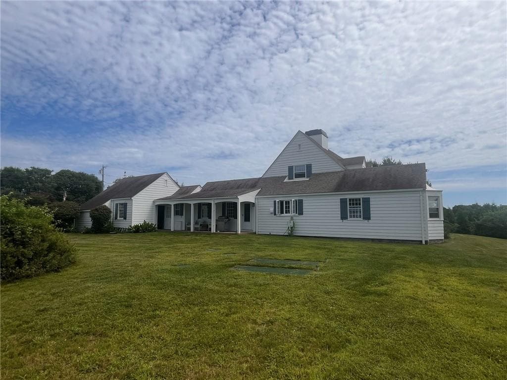 Single Family Residence at 191 Carpenter Drive, South Kingstown, photo 30 of 33