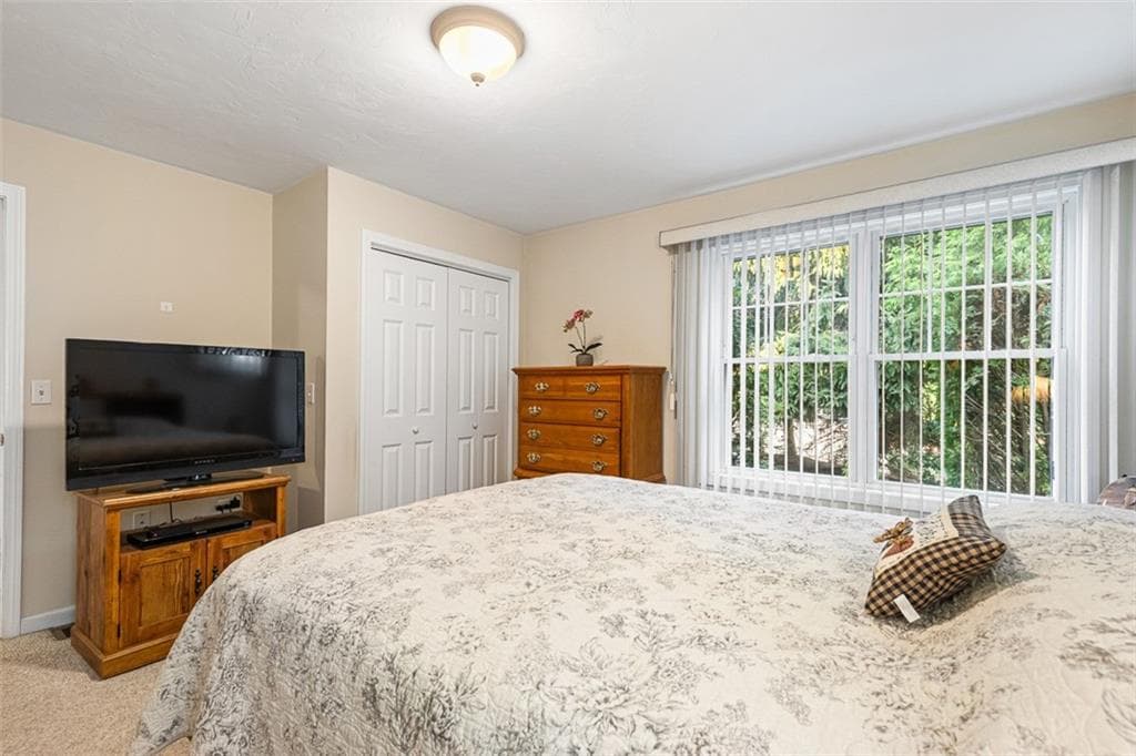 Condominium at 500 Mendon Road UNIT 11, Cumberland, photo 32 of 50