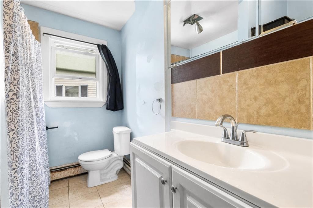 Multi Family at 83 Terrace Avenue, Providence, photo 8 of 27