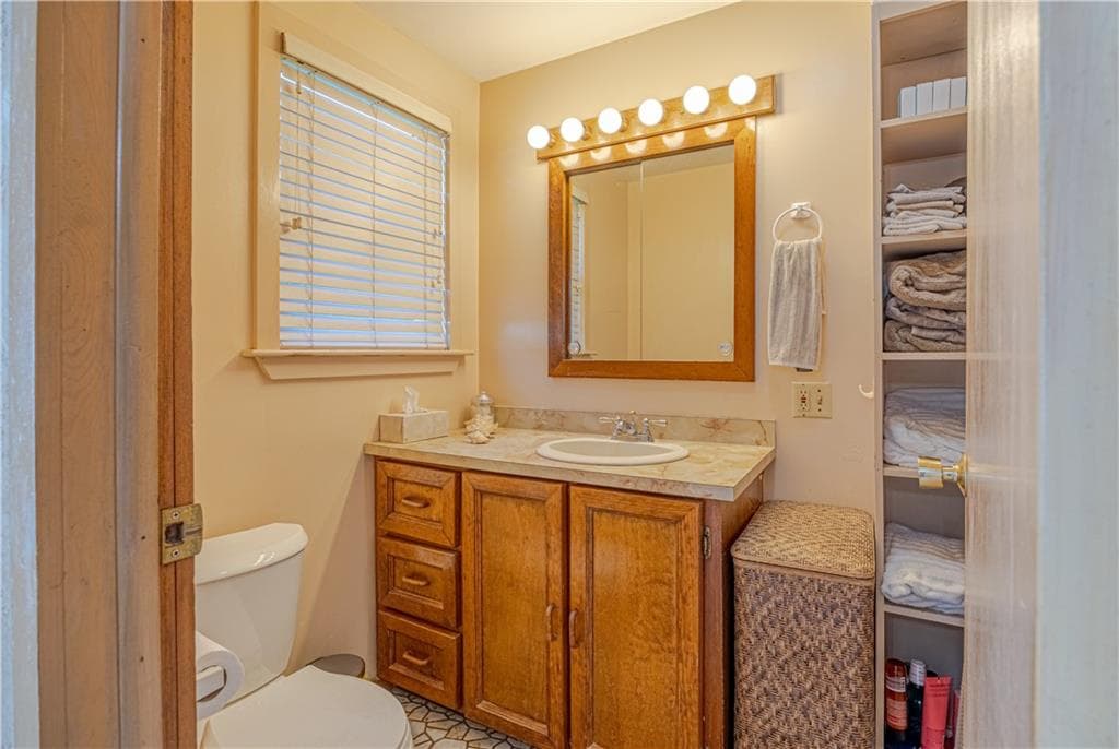 Single Family Residence at 737 Putnam Pike, Smithfield, photo 21 of 23