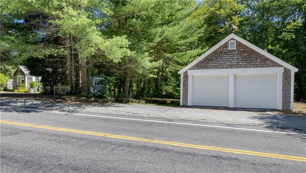 Single Family Residence at 126 Cucumber Hill Road, Foster, photo 6 of 22