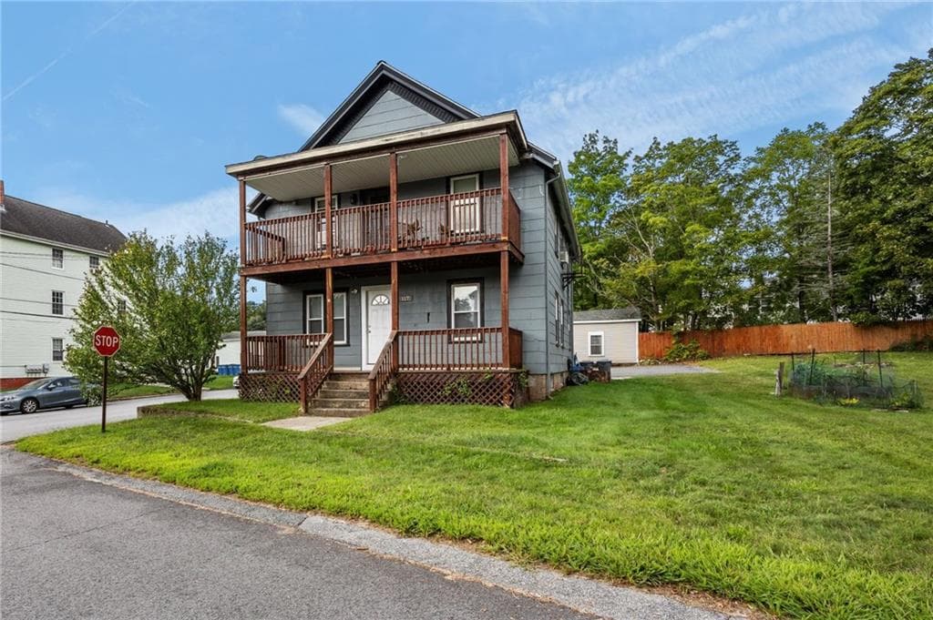 Multi Family at 117 Chestnut Street, Lincoln, photo 2 of 20