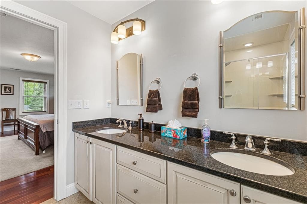 Single Family Residence at 189 Delano Drive, North Kingstown, photo 21 of 50