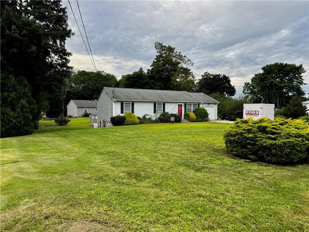 Single Family Residence at 11 Wilder Avenue, Westerly, photo 5 of 5