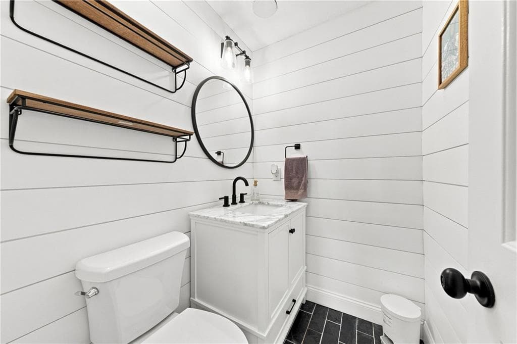 Condominium at 626 Smithfield Road UNIT 604, North Providence, photo 23 of 32